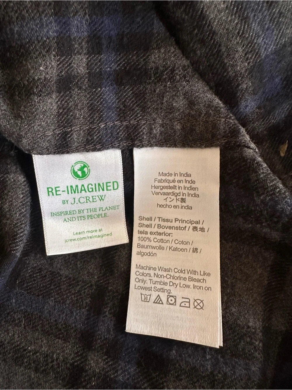 J.Crew Men’s Large Plaid Flannel Shirt in Navy & Grey Button Down. 100% cotton